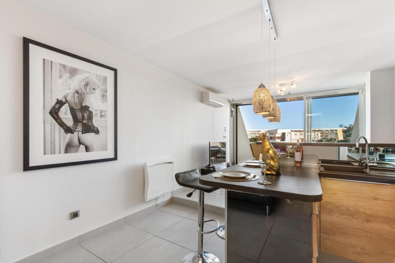 Village Naturiste R4N - Le Wildly Heliopolis Luxe Agde Buitenkant foto